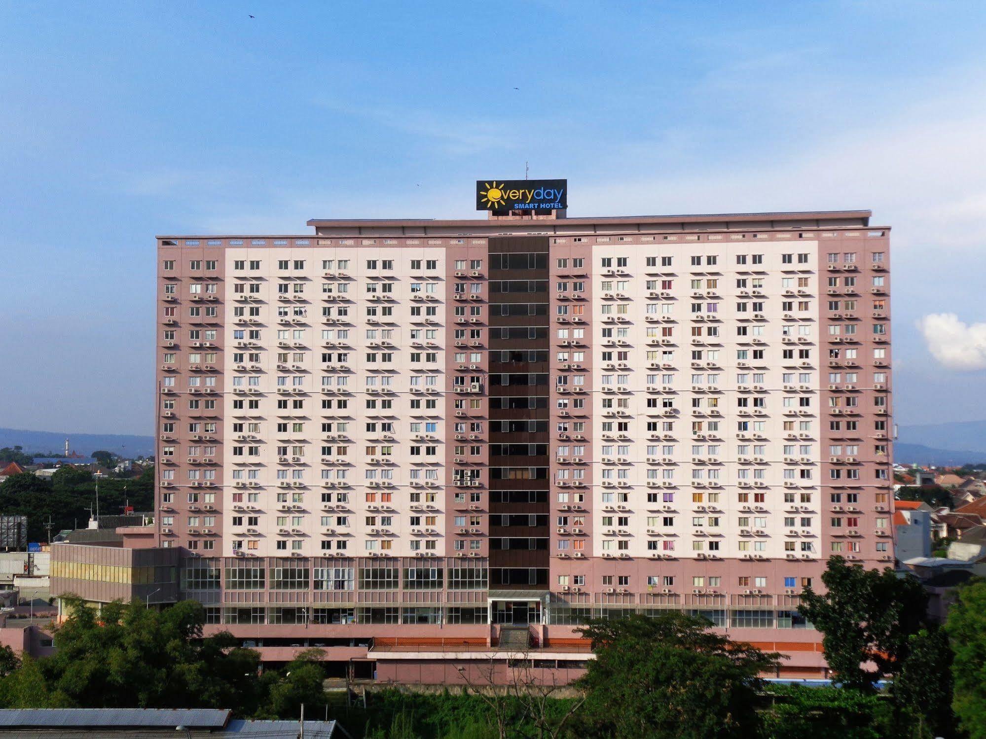 Hotel Everyday Smart -